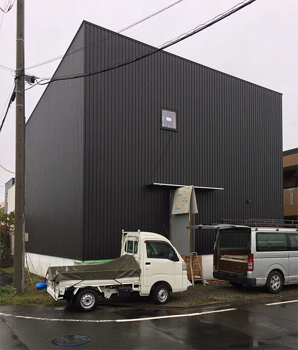 日の出町の家