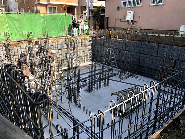 先が見えませんが粛々と